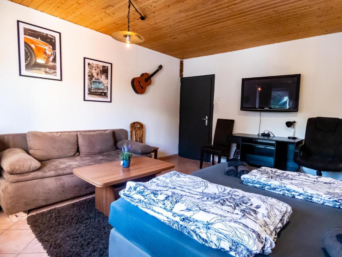 #121 Grosse, Gemuetliche Wohnung In Remscheid-City Exteriér fotografie