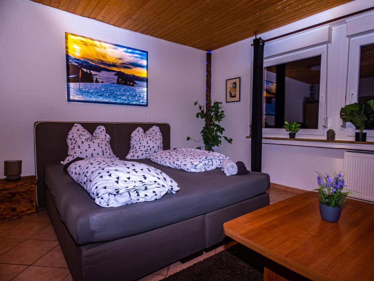 #121 Grosse, Gemuetliche Wohnung In Remscheid-City Exteriér fotografie